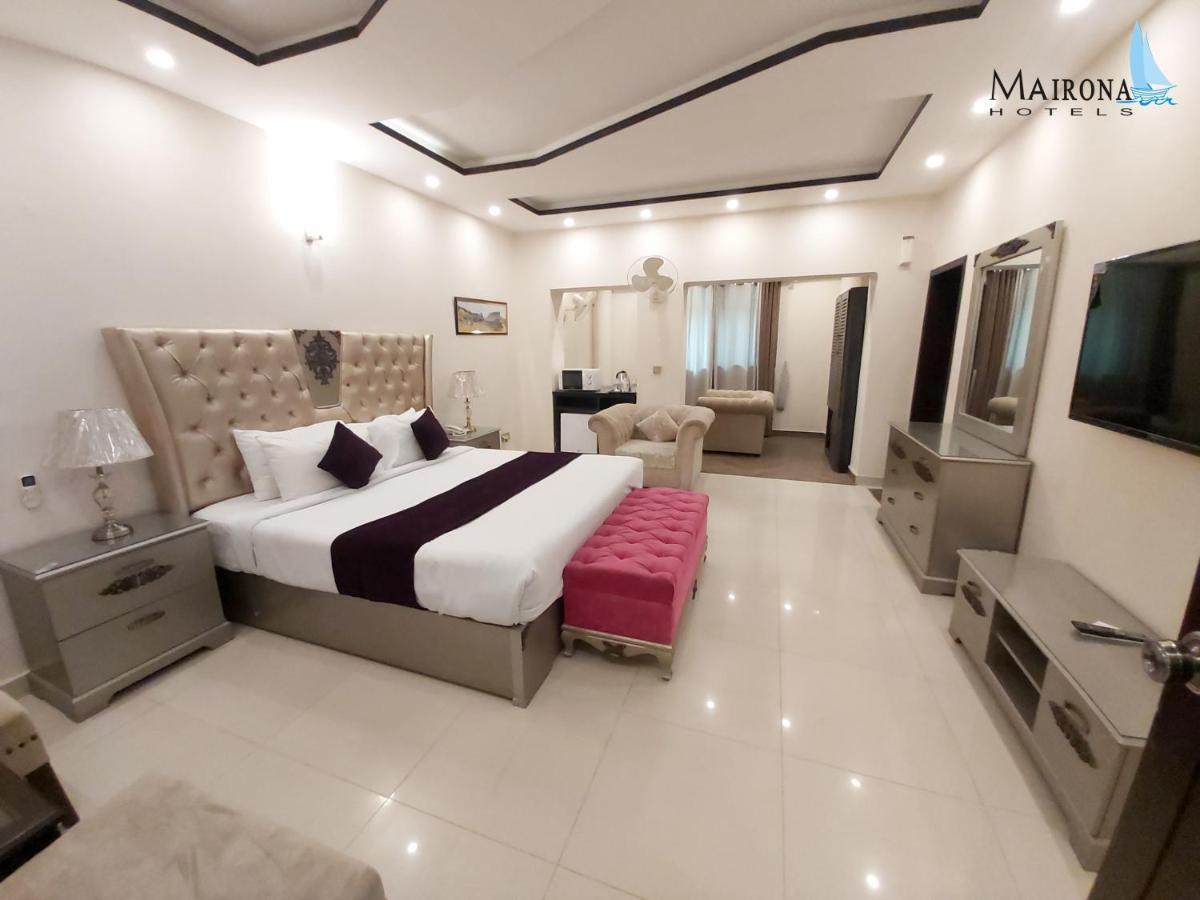 Hotel Mairona Gulberg Lahore Exterior photo