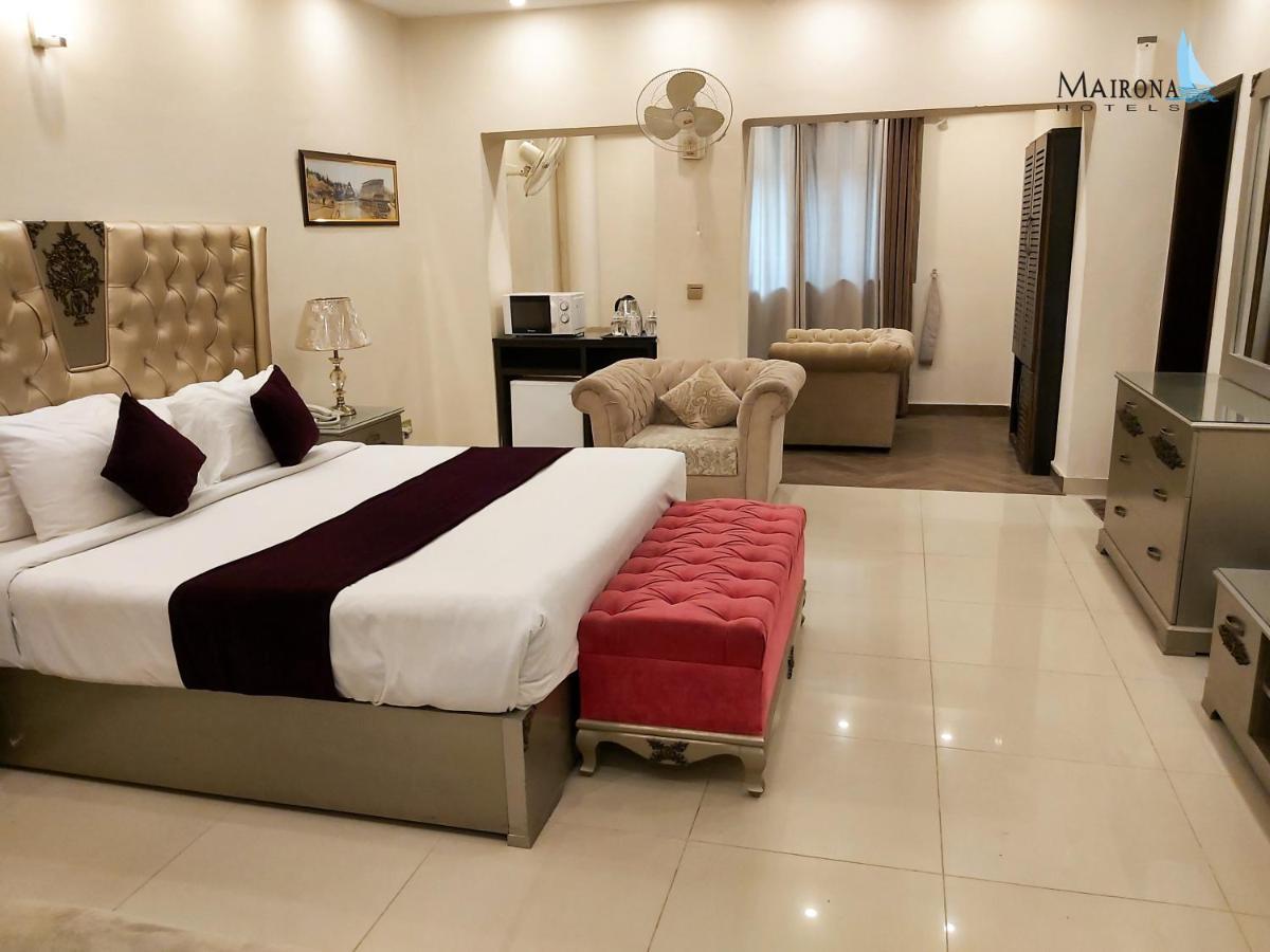 Hotel Mairona Gulberg Lahore Exterior photo